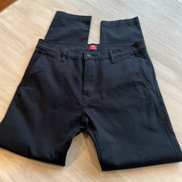 Levi's Other - NWOT Levi’s Chino Pants 33/34.